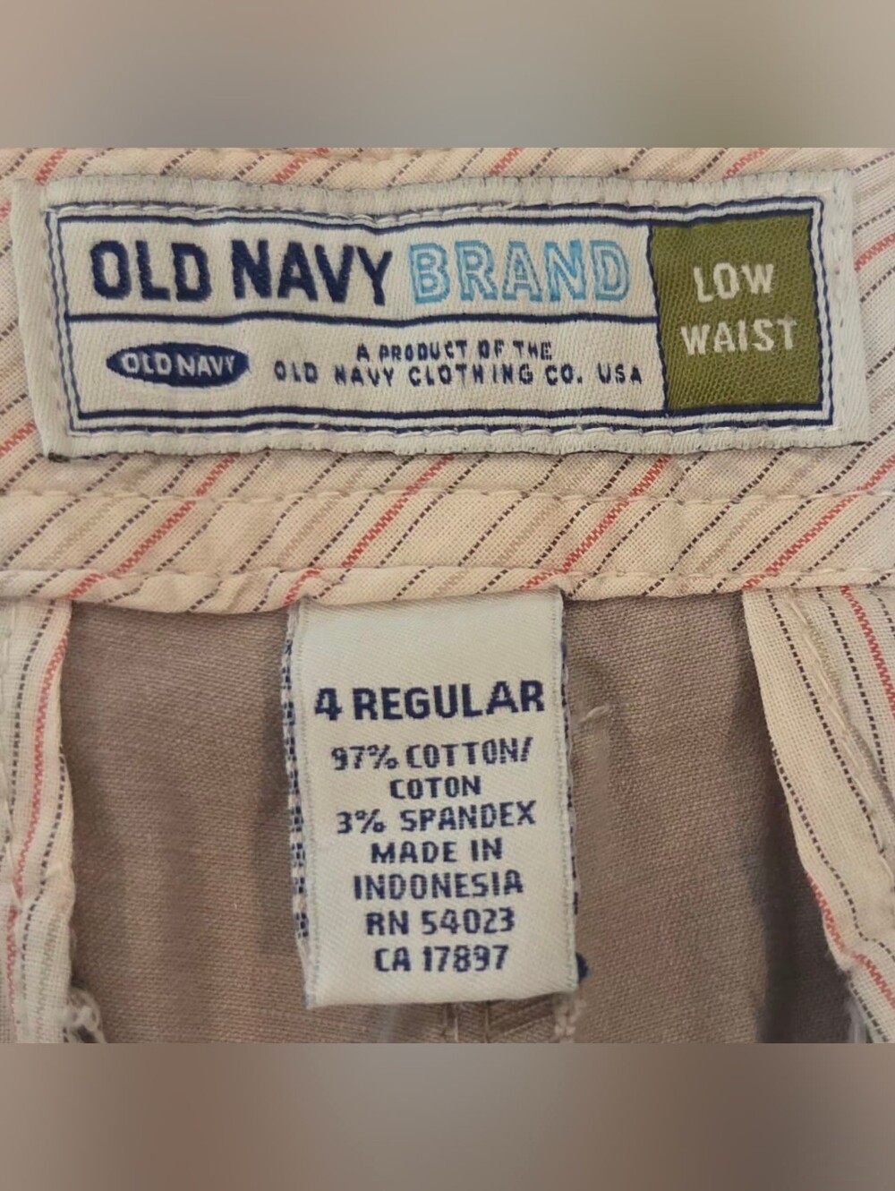 Vintage Old Navy Y2K Low Rise Cuffed Stretch Khaki Pants Size 4 Regular - Picture 8 of 9